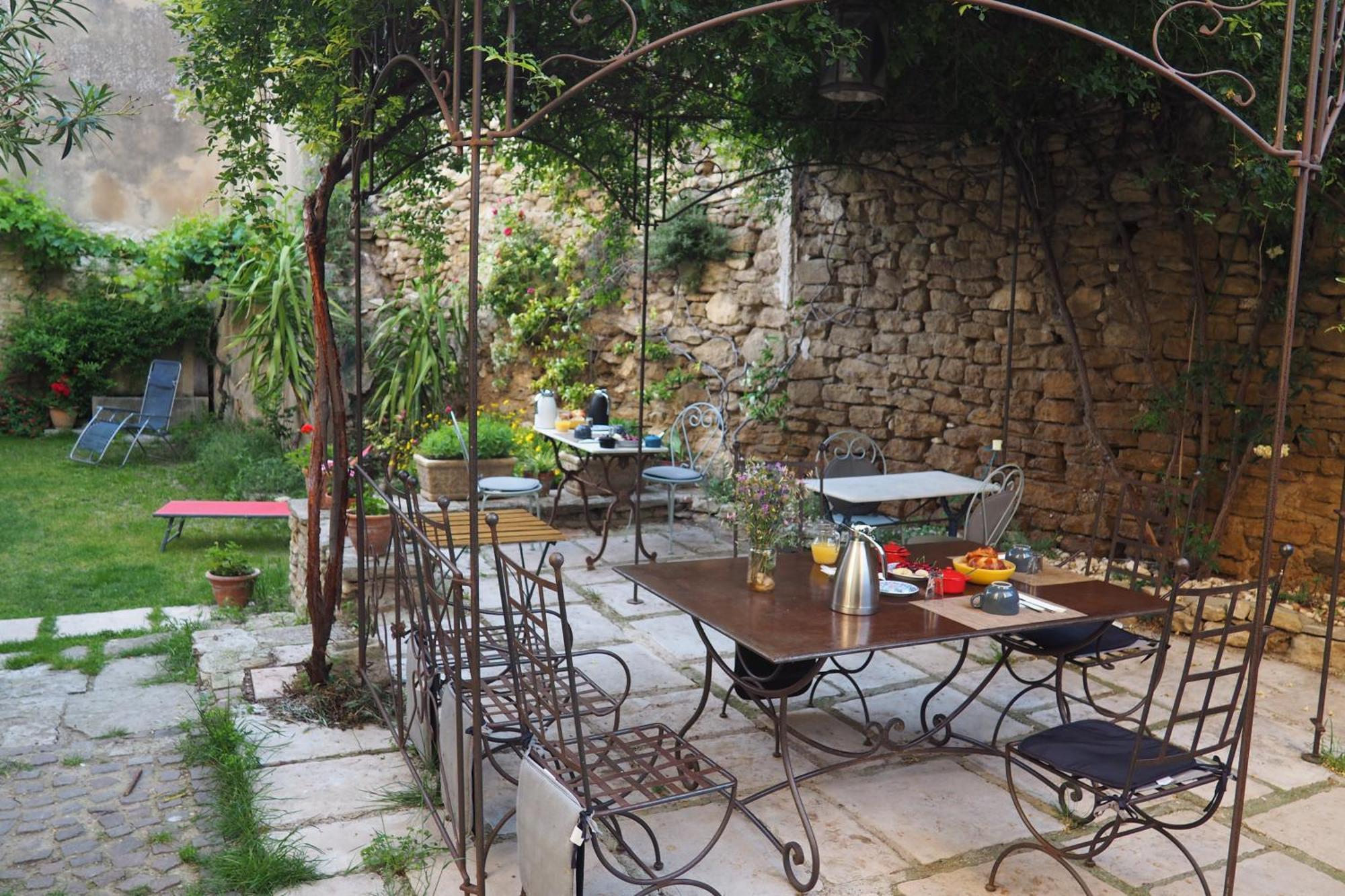 Chambres D'Hotes Le Relais Des Marmottes En Luberon Lagnes Exterior photo